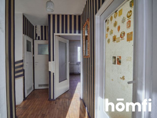A spacious house with a garden, a well, and a garage. - Дім - Продаж - Zamość