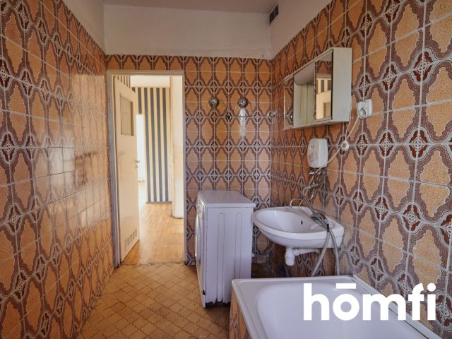 A spacious house with a garden, a well, and a garage. - Дім - Продаж - Zamość