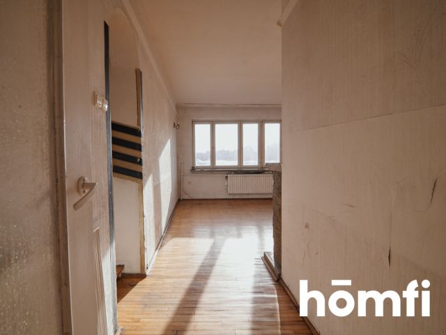 A spacious house with a garden, a well, and a garage. - Дім - Продаж - Zamość