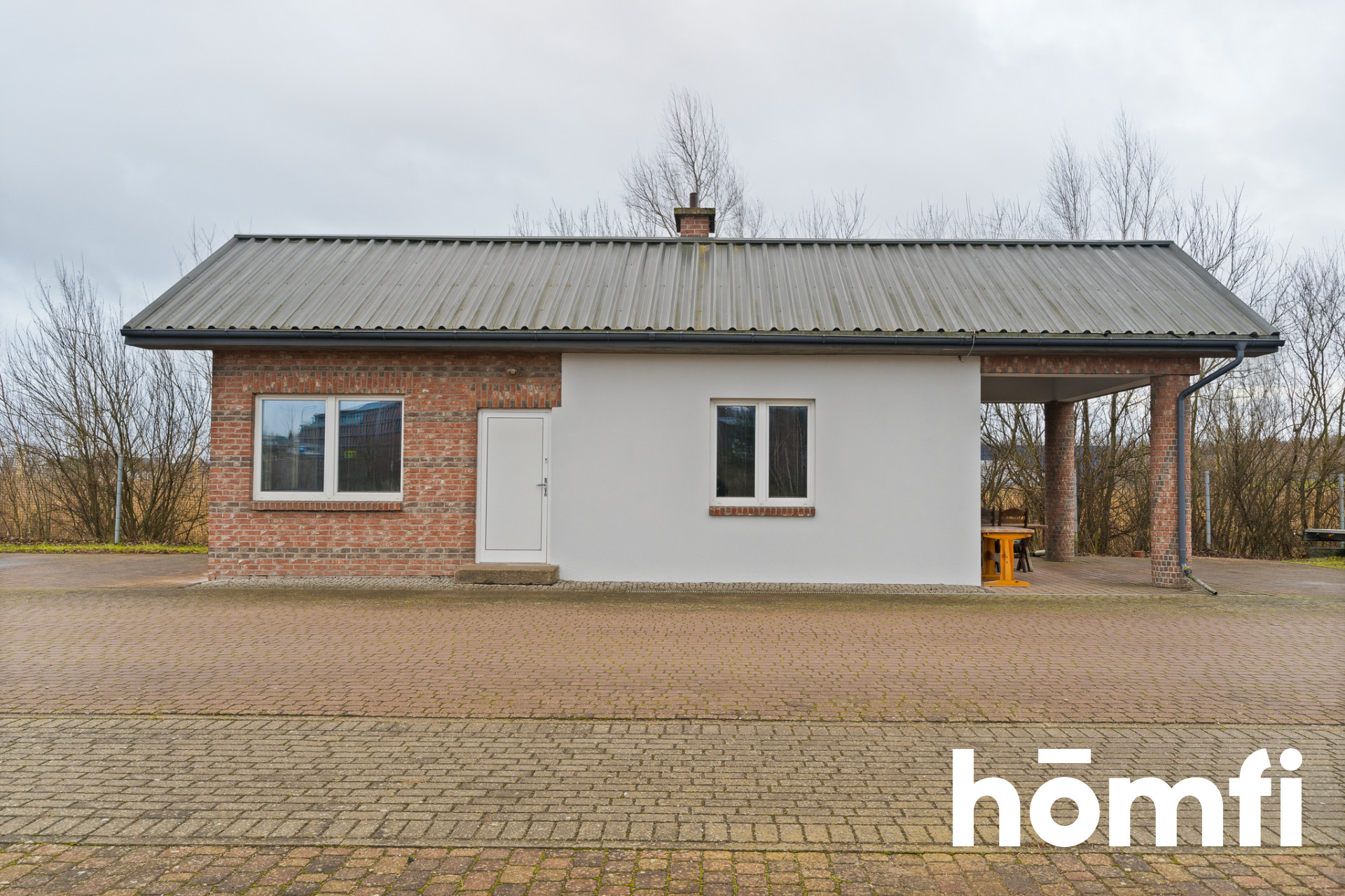 A utility building right next to the airport - Commercial premises - Rent - Gdańsk, Matarnia