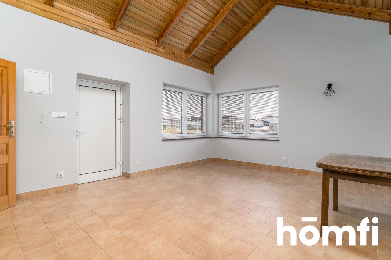 Budynek użytkowy przy samym lotnisku - Lokal użytkowy - Wynajem - Gdańsk, Matarnia