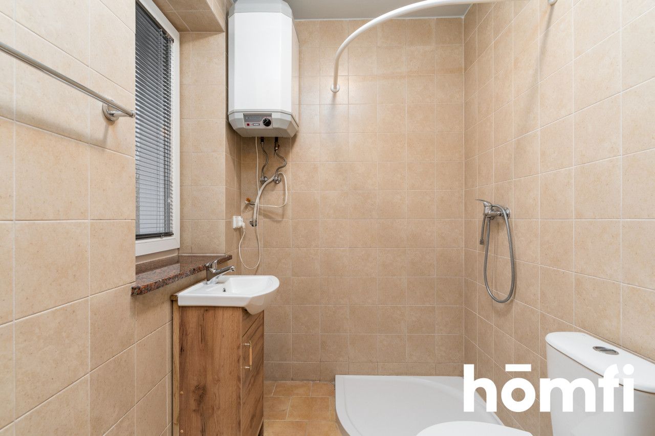 Budynek użytkowy przy samym lotnisku - Lokal użytkowy - Wynajem - Gdańsk, Matarnia