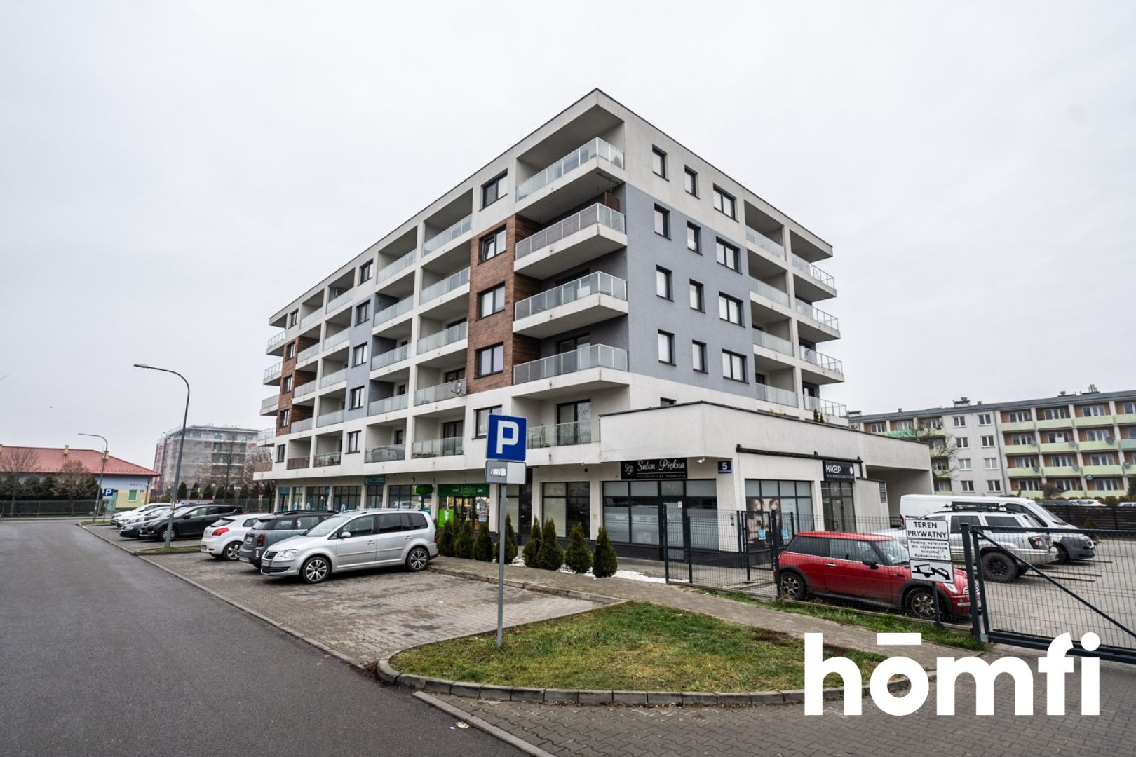 Lokal komercyjny z witryną, na parterze budynku mieszkalnego - Lokal użytkowy - Sprzedaż - Radom, Idalin