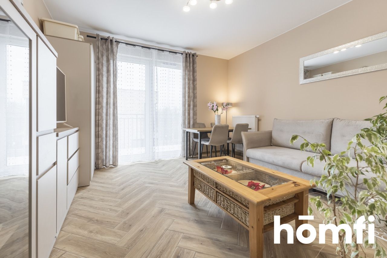 Little Ray of Hope for a Better Tomorrow! - Apartment - Sale - Radom, Glinice