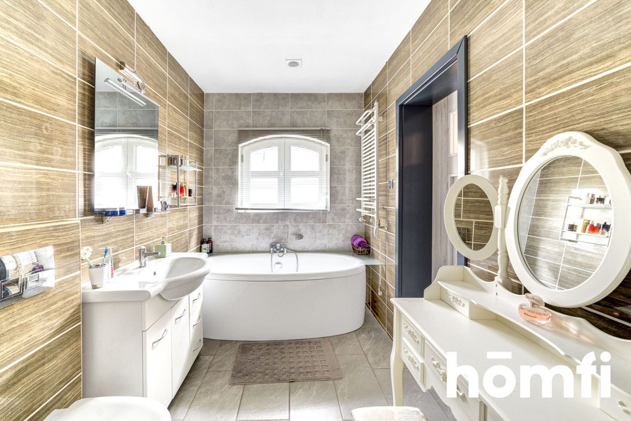 Single-family house with a functioning staircase manufacturing plant - Дім - Продаж - Węgorzewski, Węgorzewo / Maćki