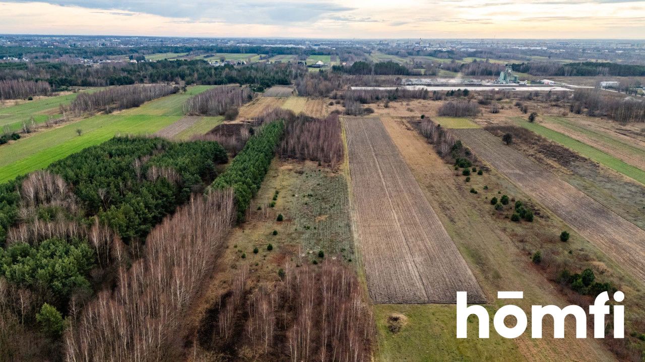 Działka rolna z potencjałem budowlanym - Działka - Sprzedaż - Radom, Nowa Wola Gołębiowska