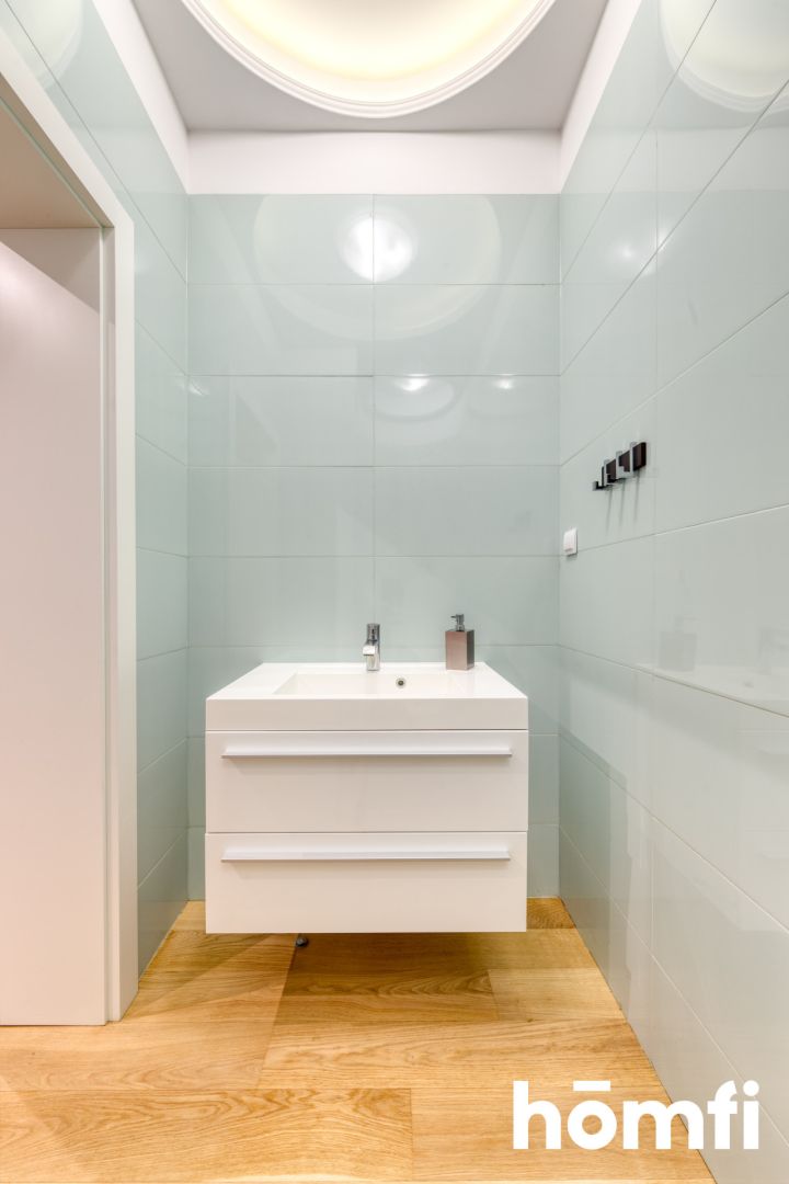 A spacious 116m² apartment in the center - Apartment - Sale - Łódź, Polesie