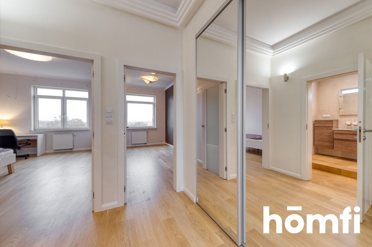 A spacious 116m² apartment in the center - Apartment - Sale - Łódź, Polesie