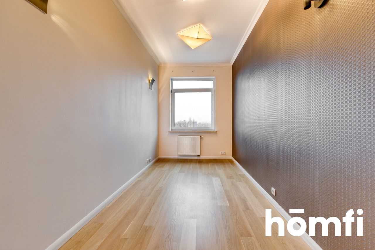 A spacious 116m² apartment in the center - Apartment - Sale - Łódź, Polesie
