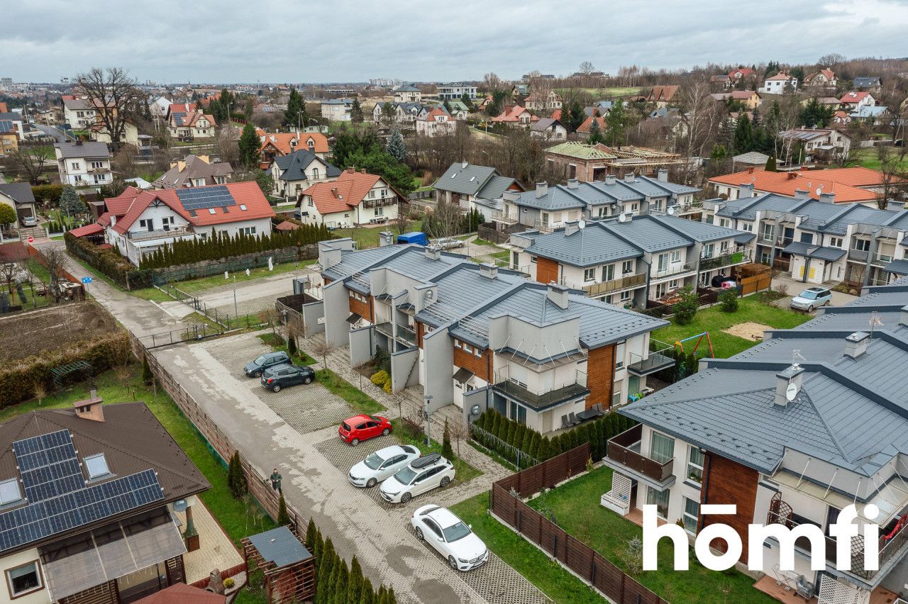 Spacious 4-Room Apartment in Zalesie, Rzeszów - Квартира - Продаж - Rzeszów, Zalesie