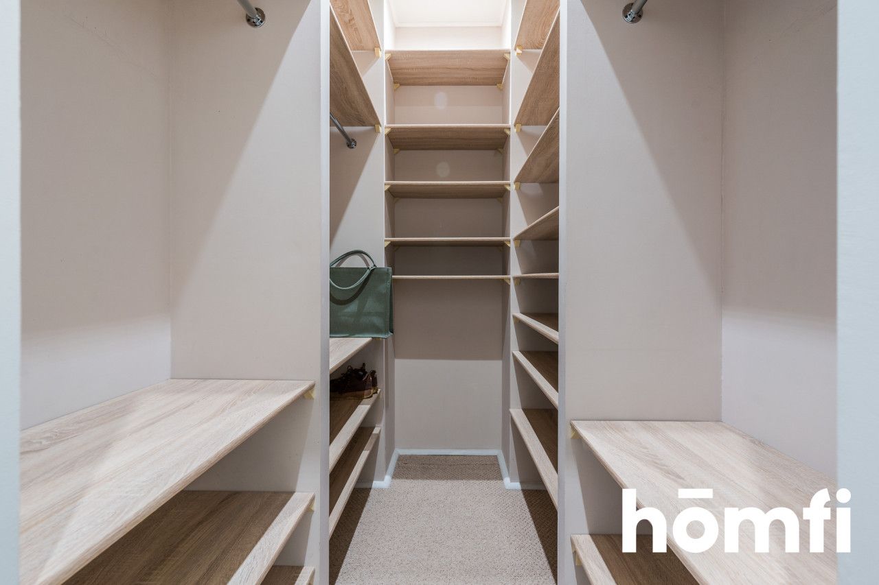 przestronny apartament z własnym ogrodem i miejscem naziemnym - Mieszkanie - Sprzedaż - Gdynia, Orłowo