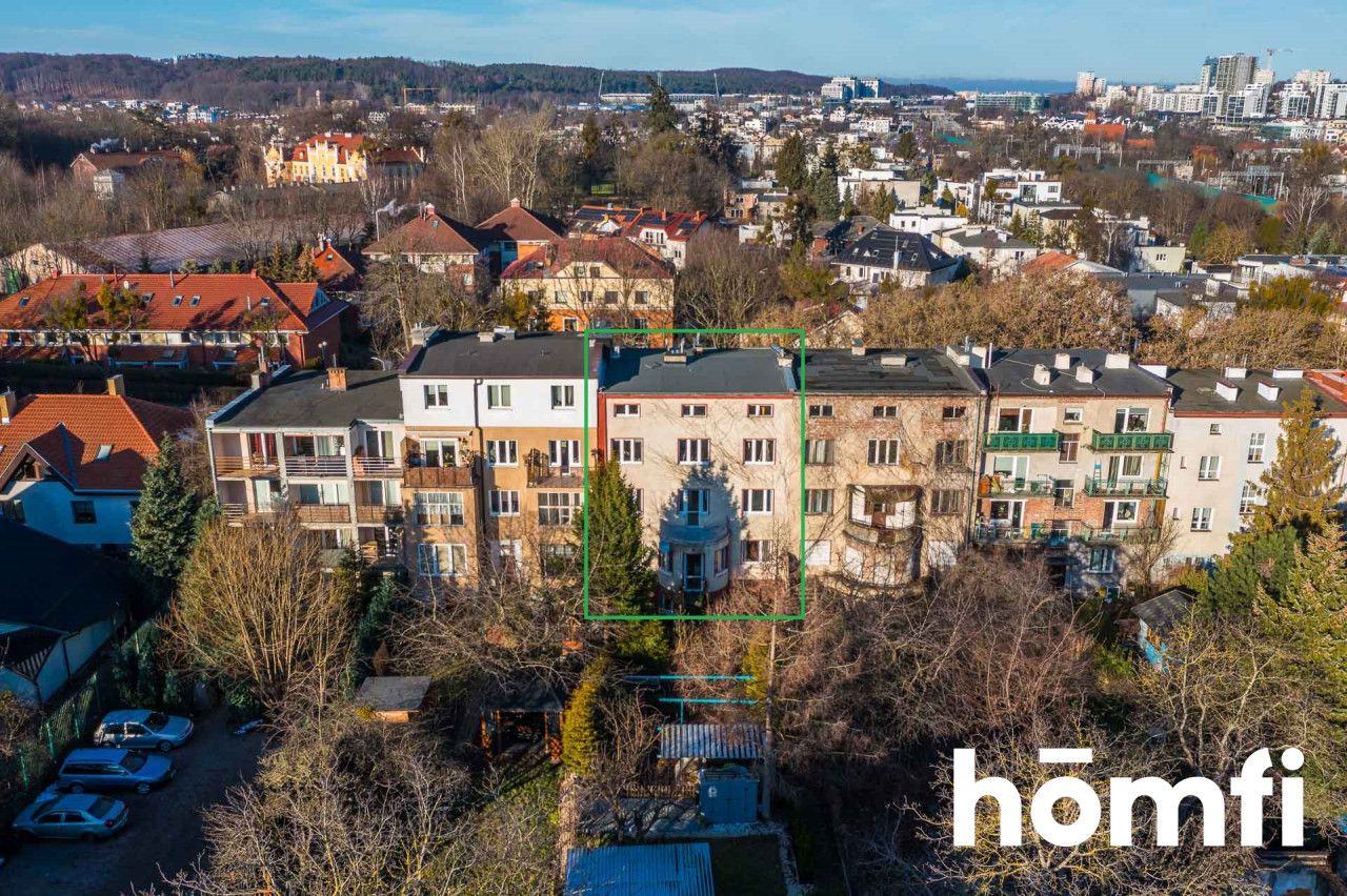 przestronny apartament z własnym ogrodem i miejscem naziemnym - Mieszkanie - Sprzedaż - Gdynia, Orłowo