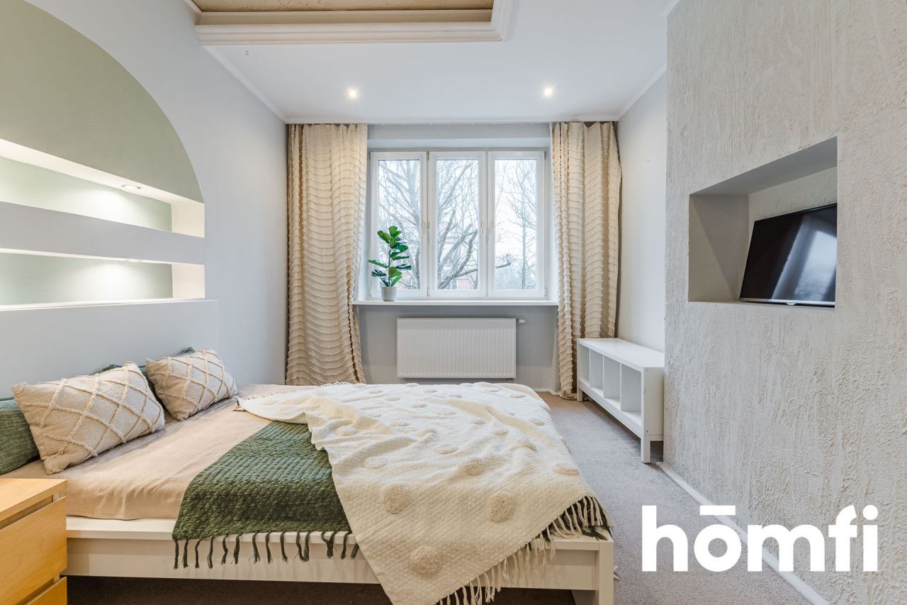 przestronny apartament z własnym ogrodem i miejscem naziemnym - Mieszkanie - Sprzedaż - Gdynia, Orłowo