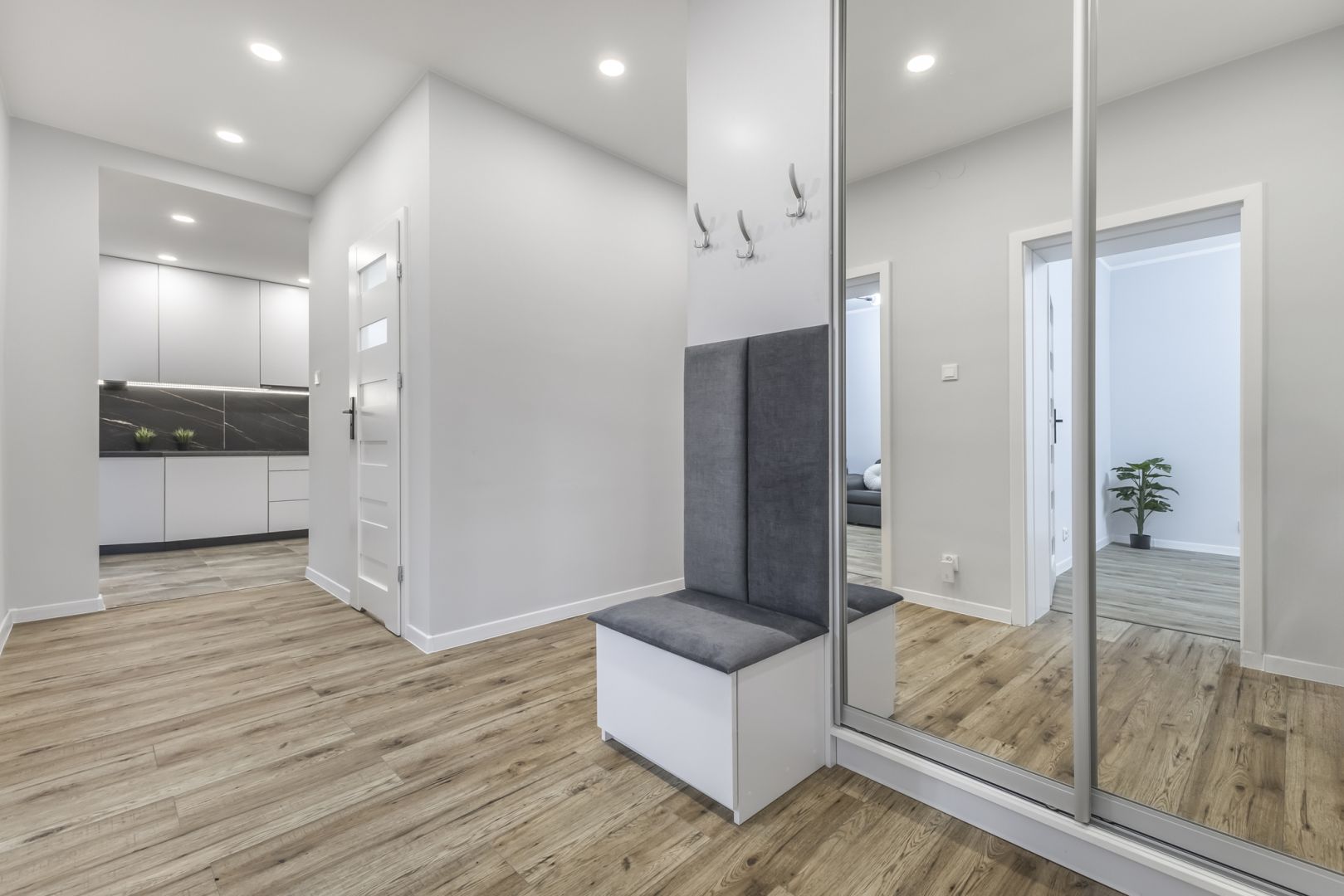 Apartment for rent in the very center of the city! - Apartment - Rent - Radom, Śródmieście