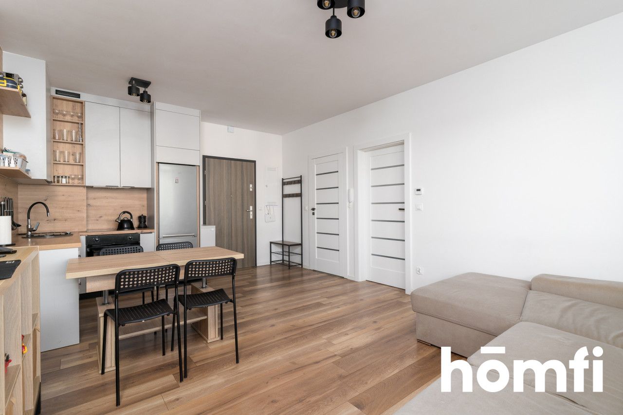 Dwupokojowe mieszkanie z dużym balkonem plus 3 miejsca parkingowe - Mieszkanie - Sprzedaż - Wejherowski, Wejherowo / Bolszewo