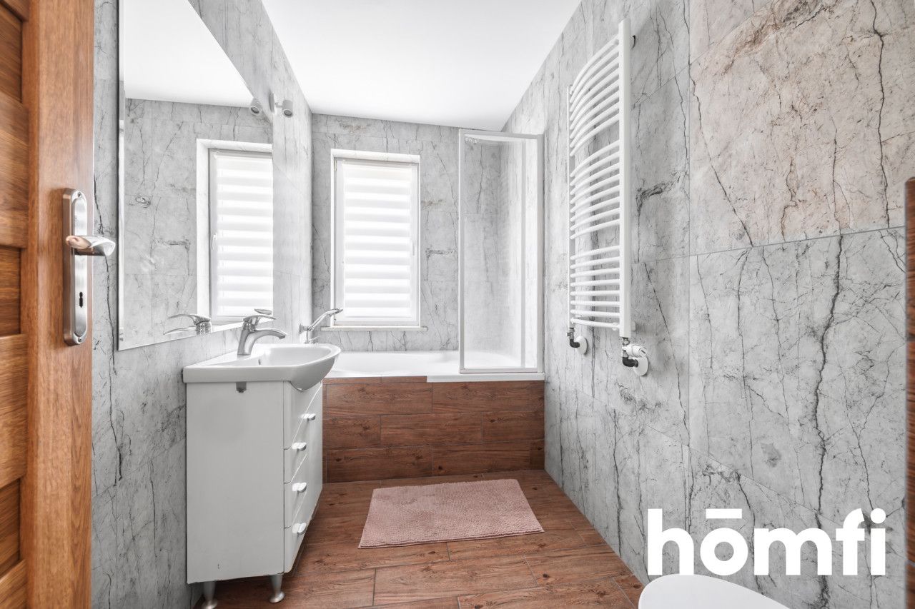 House with a SENIOR MATTER - i.e. 2 in 1 / AIR CONDITIONING - Дім - Продаж - Lubelski, Wólka / Sobianowice