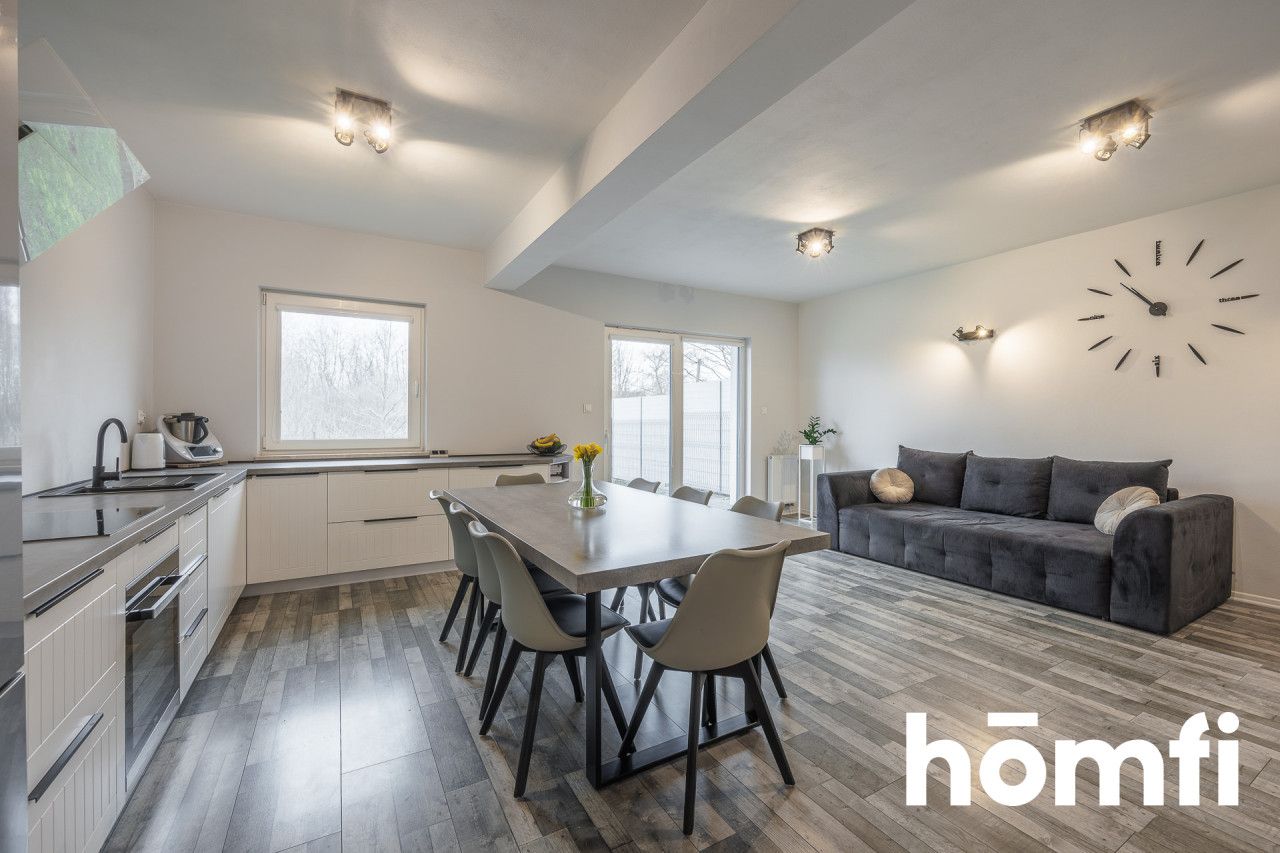 TERRACTED HOUSE WITH AREA 226 M² WITH GARAGE AND GARDEN - Дім - Продаж - Rzeszowski, Trzebownisko / Tajęcina