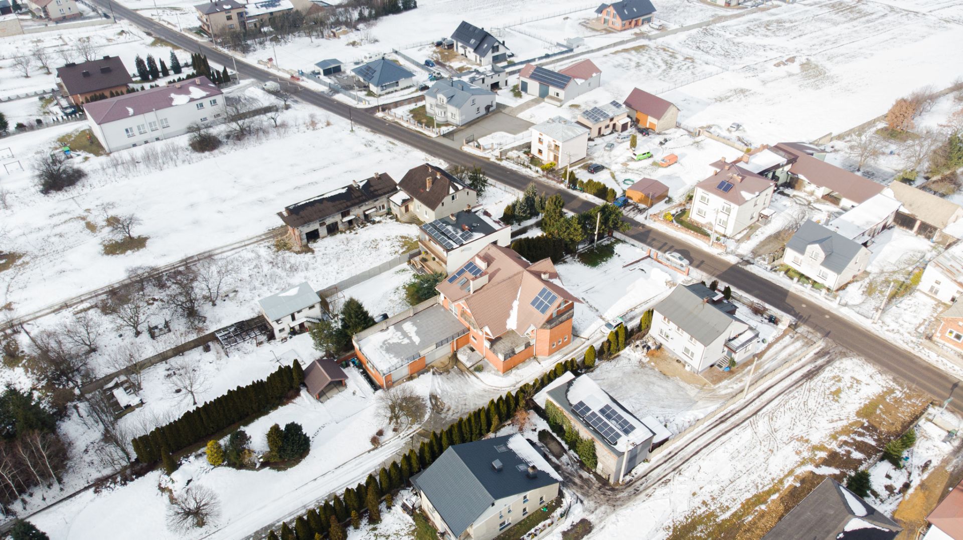 PROPERTY IN A QUIET LOCATION - House - Sale - Będziński, Mierzęcice / Sadowie