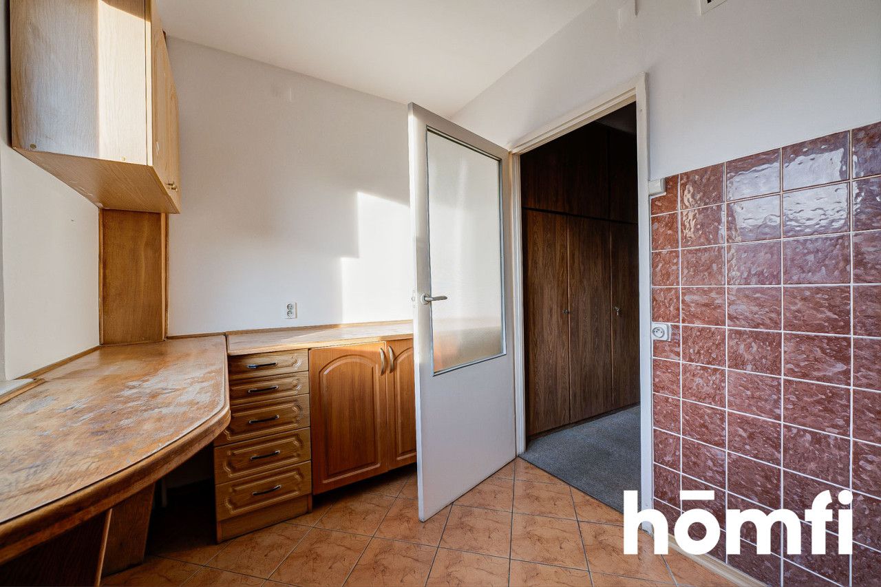 3 well-arranged rooms for renovation in the Ustronie estate - Apartment - Sale - Radom, Ustronie