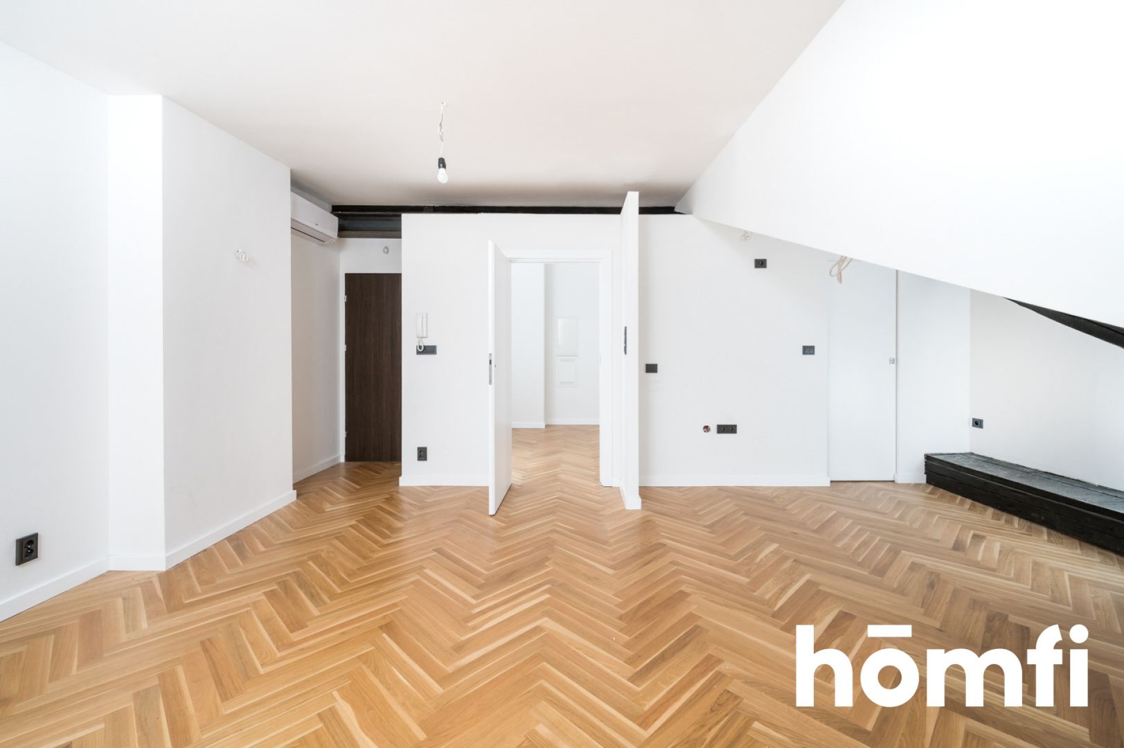 2 pok. przy Plantach wyremontowane, ul. Wenecja - Mieszkanie - Sprzedaż - Kraków, Śródmieście / Stare Miasto