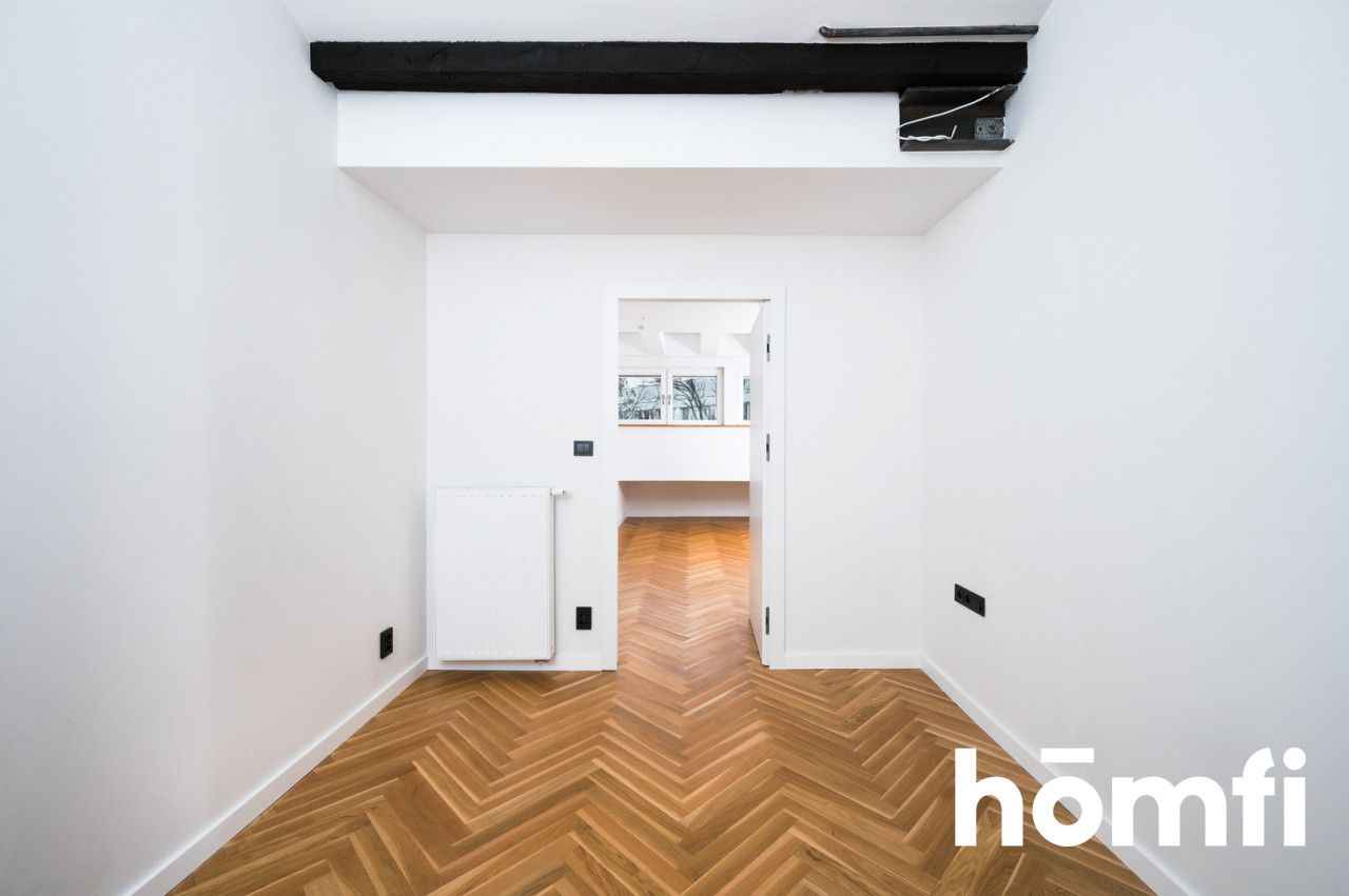 2 pok. przy Plantach wyremontowane, ul. Wenecja - Mieszkanie - Sprzedaż - Kraków, Śródmieście / Stare Miasto