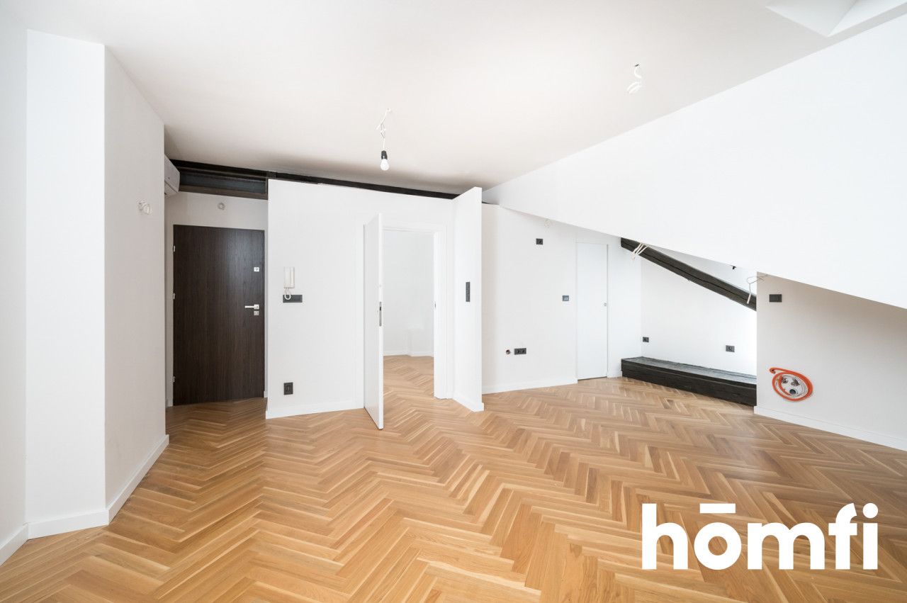 2 pok. przy Plantach wyremontowane, ul. Wenecja - Mieszkanie - Sprzedaż - Kraków, Śródmieście / Stare Miasto