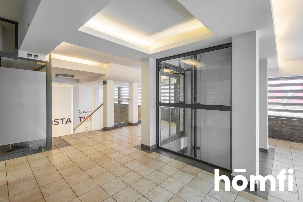 Pierwsze piętro w biurowcu w ścisłym centrum Rzeszowa - Lokal użytkowy - Wynajem - Rzeszów, Śródmieście