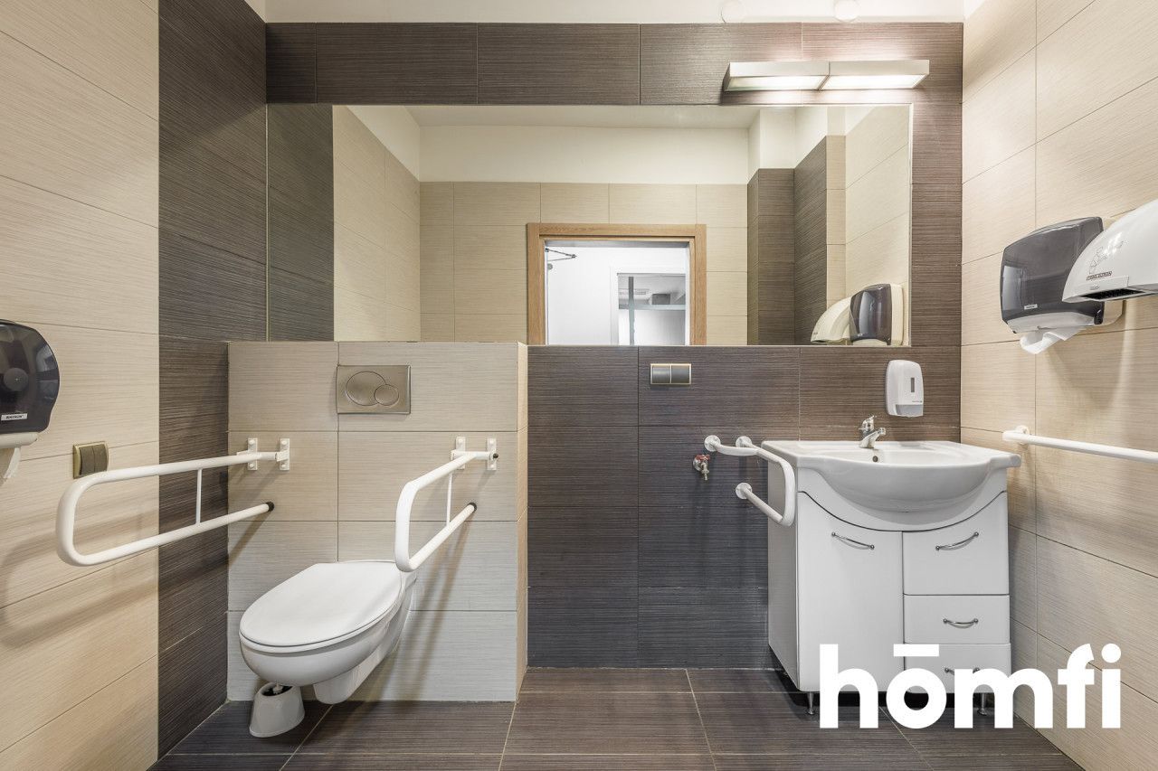 Pierwsze piętro w biurowcu w ścisłym centrum Rzeszowa - Lokal użytkowy - Wynajem - Rzeszów, Śródmieście