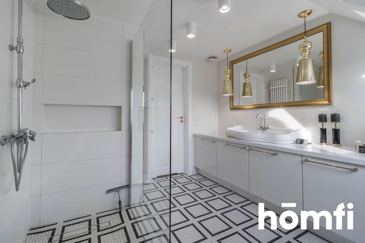 Elegant Home – Comfort, Style, and Nature in One! - Дім - Продаж - Starachowicki, Starachowice