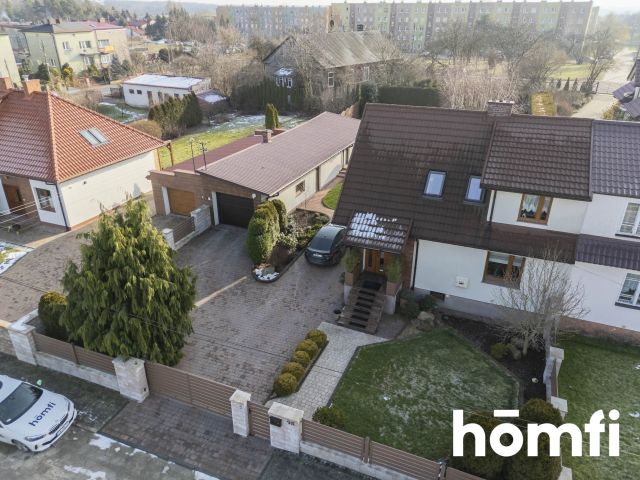 Elegancki dom – komfort, styl i natura w jednym! - Dom - Sprzedaż - Starachowicki, Starachowice