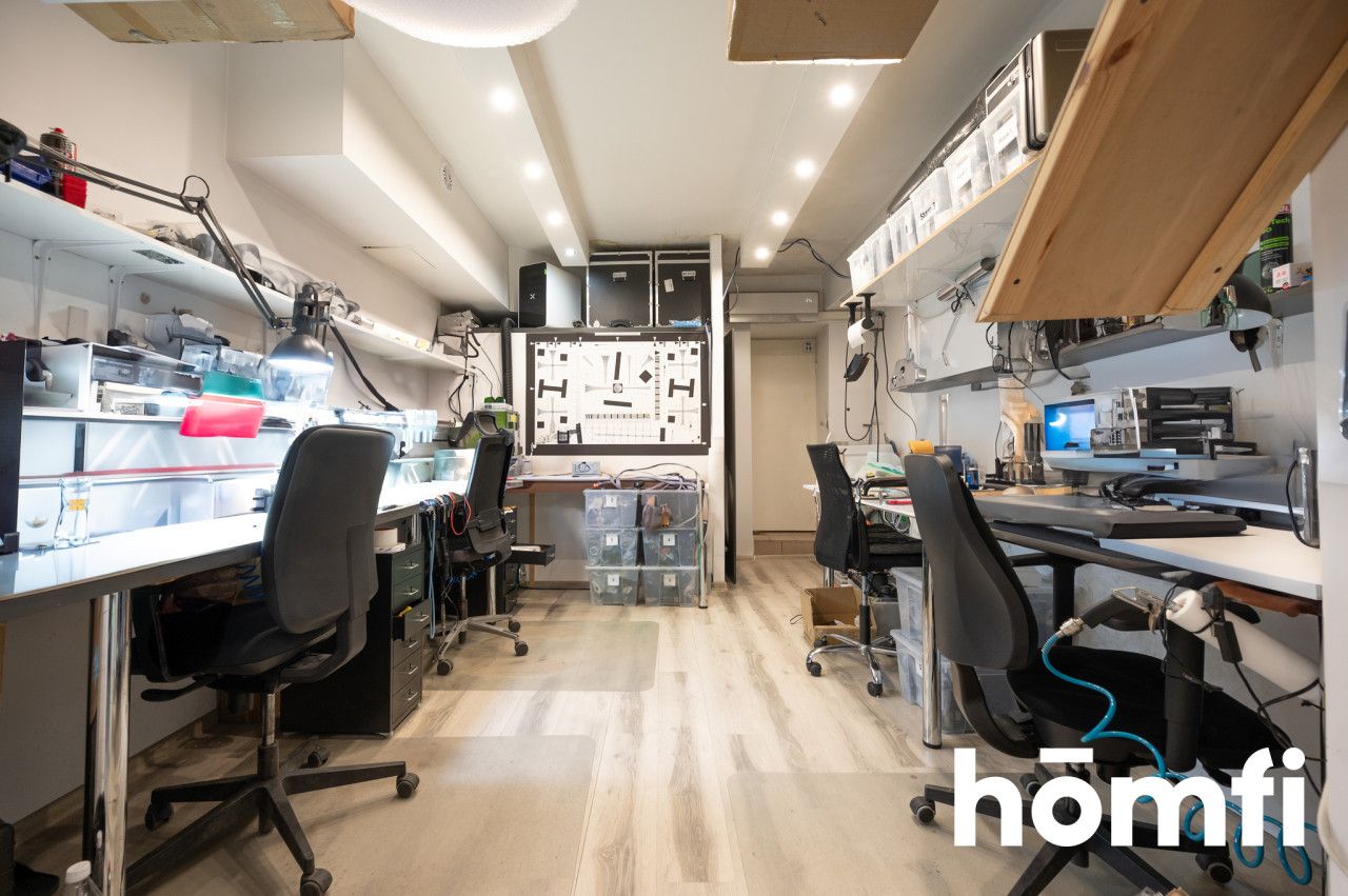 Commercial Unit for Sale | Kalwaryjska Street | Kraków | Large Shopfront - Commercial premises - Sale - Kraków, Podgórze