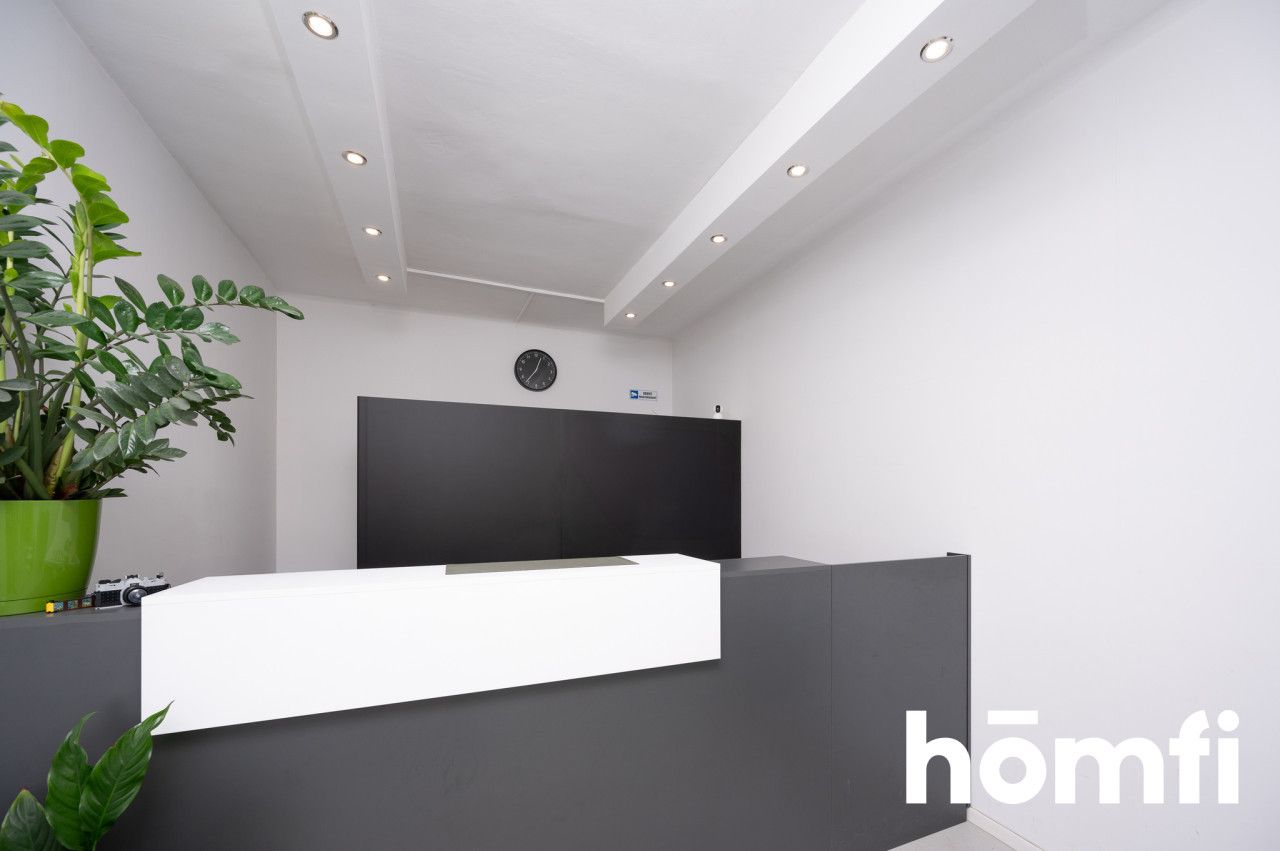 Commercial Unit for Sale | Kalwaryjska Street | Kraków | Large Shopfront - Commercial premises - Sale - Kraków, Podgórze