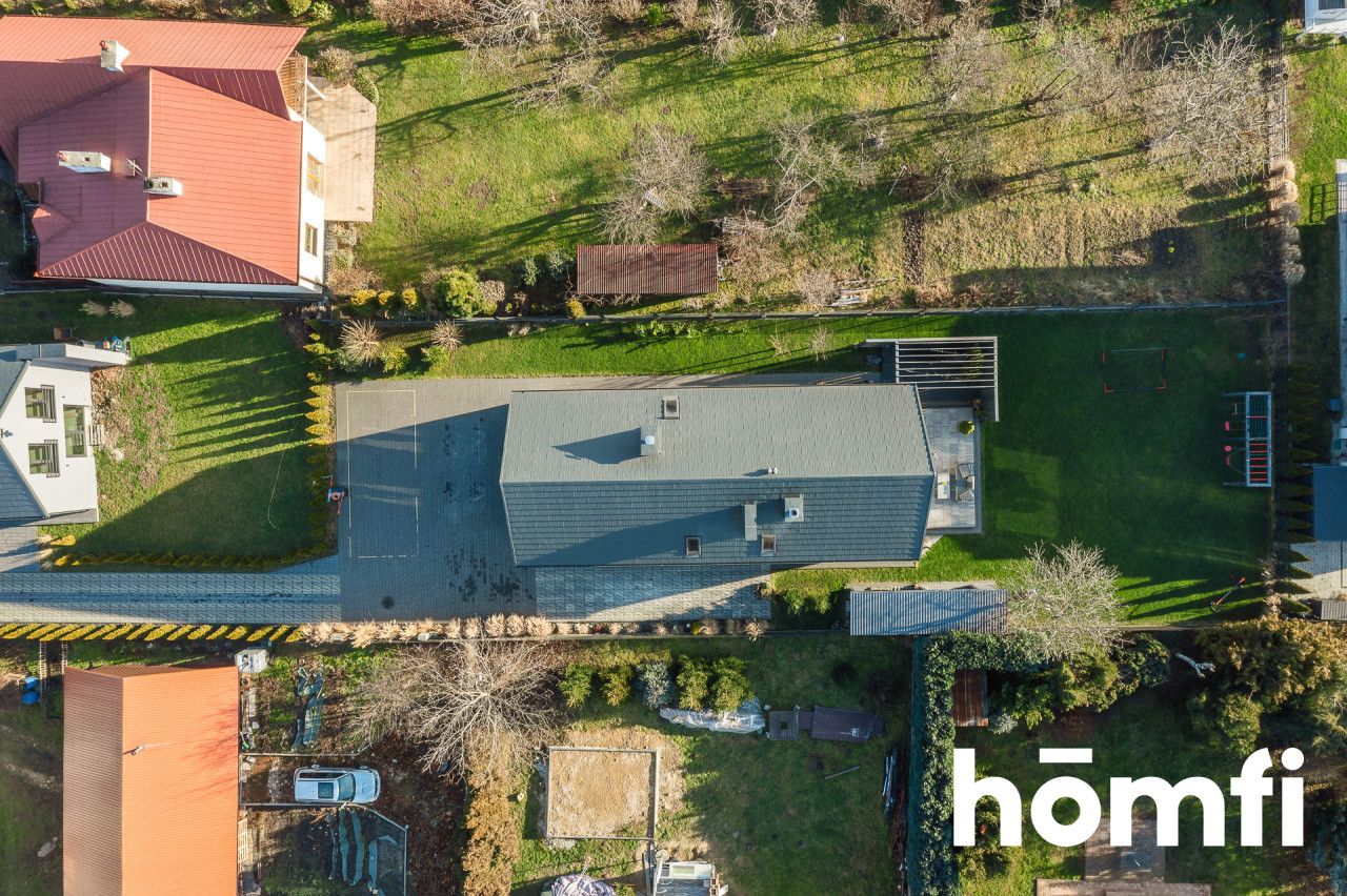 Wyjątkowy dom wolnostojący z pięknym ogrodem i garażem w bryle budynku - ZALESIE - Dom - Sprzedaż - Rzeszów, Zalesie