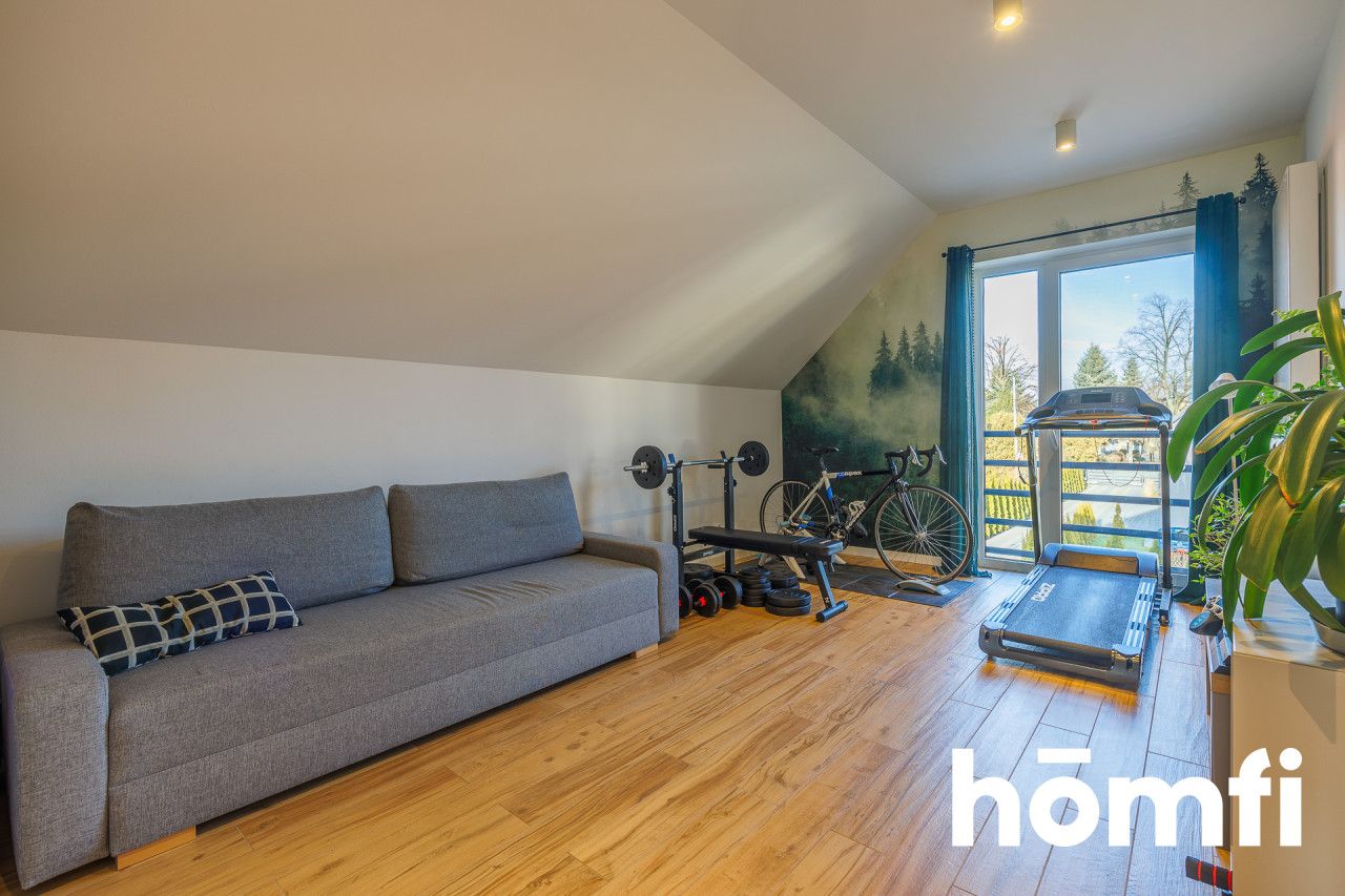 Wyjątkowy dom wolnostojący z pięknym ogrodem i garażem w bryle budynku - ZALESIE - Dom - Sprzedaż - Rzeszów, Zalesie