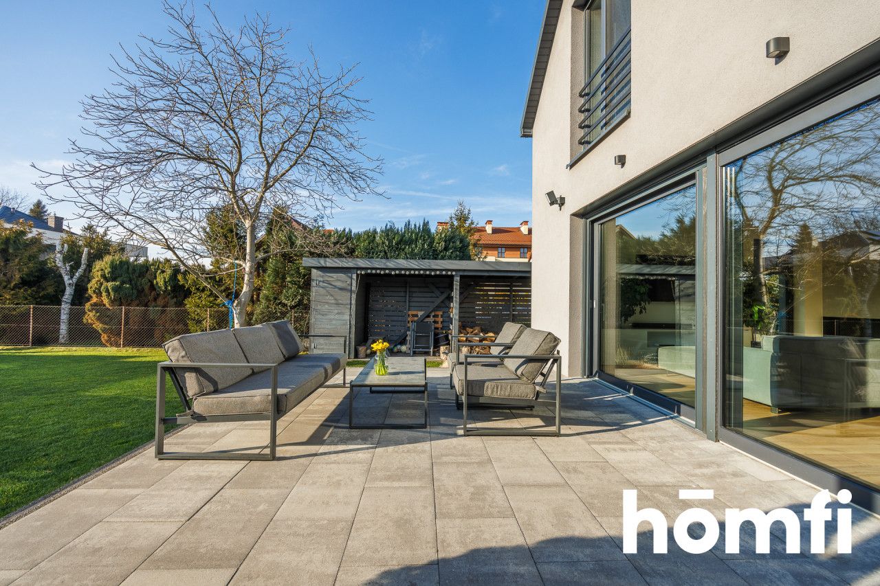 Wyjątkowy dom wolnostojący z pięknym ogrodem i garażem w bryle budynku - ZALESIE - Dom - Sprzedaż - Rzeszów, Zalesie