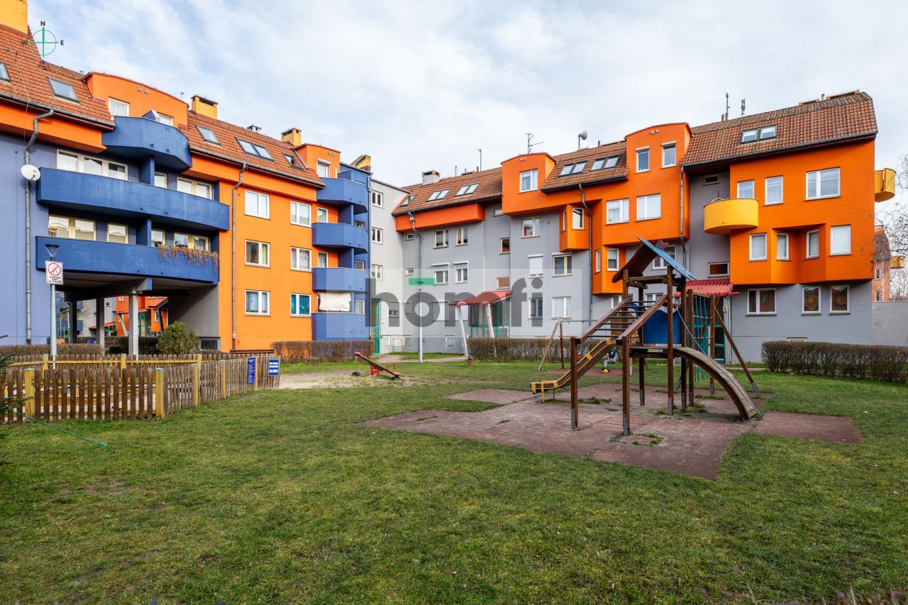 Na wynajem 3-pokojowe mieszkanie rozkładowe przy ul. Alpejskiej. - Mieszkanie - Wynajem - Wrocław, Krzyki / Gaj