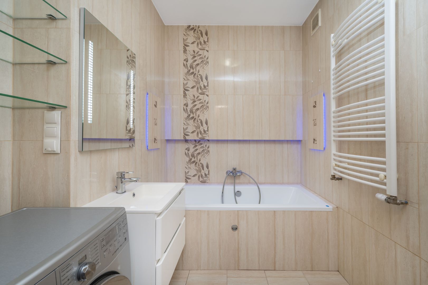 Modern apartment for rent - Rewolucji 1905 r. - Apartment - Rent - Łódź, Śródmieście