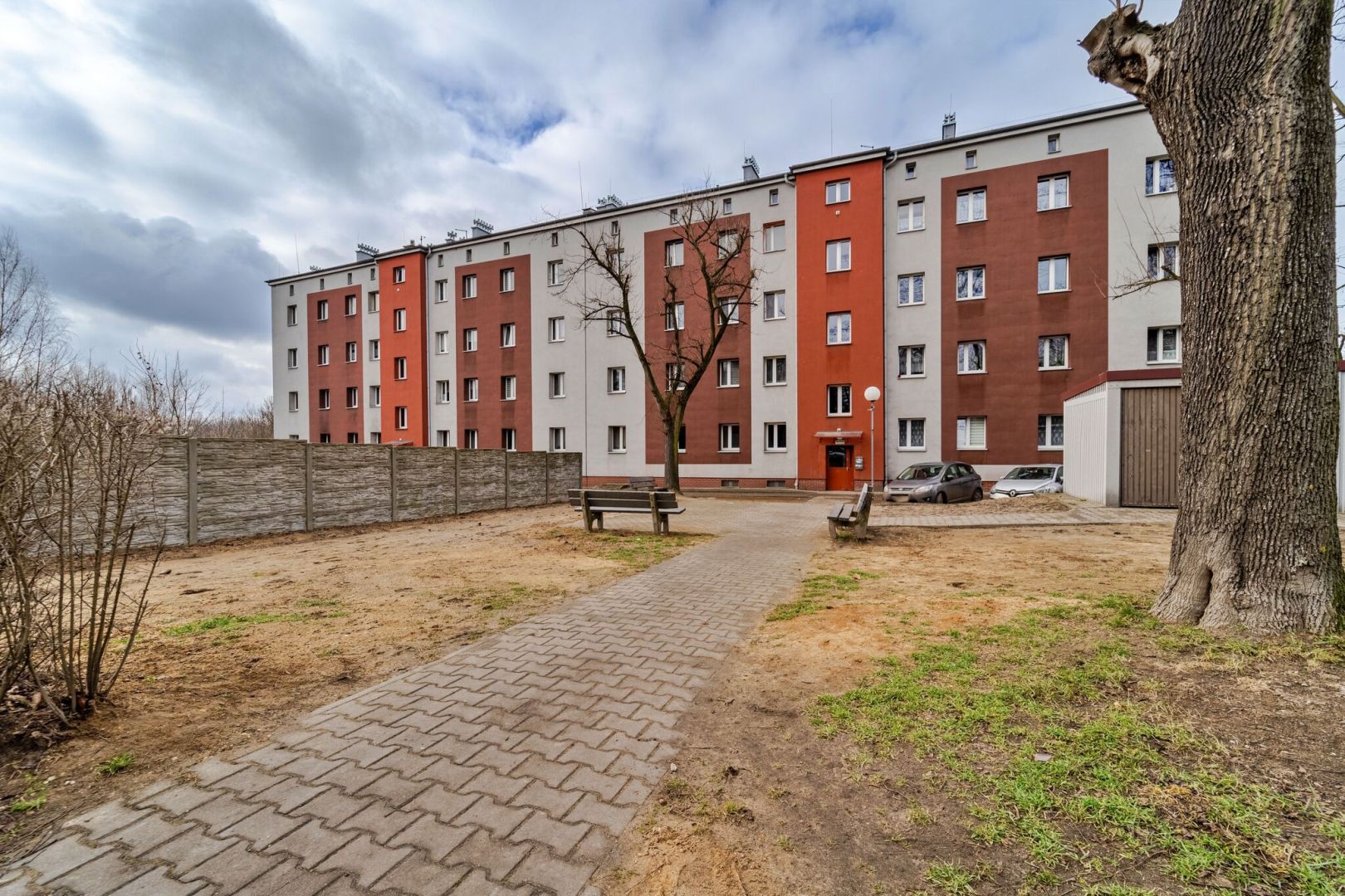 Cozy two-room apartment in Bytom - Apartment - Sale - Bytom, Bobrek