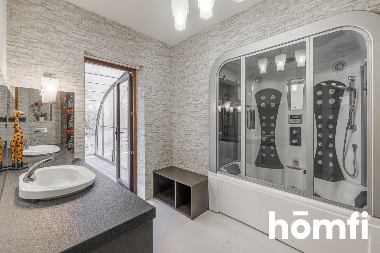 Jasło - wyjątkowy Dom z Basenem i Jacuzzi!! - Dom - Sprzedaż - Jasielski, Jasło / Podzamcze