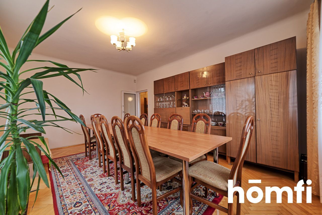 Przestronny dom z obszerną działką - Dom - Sprzedaż - Radomski, Zakrzew / Jaszowice