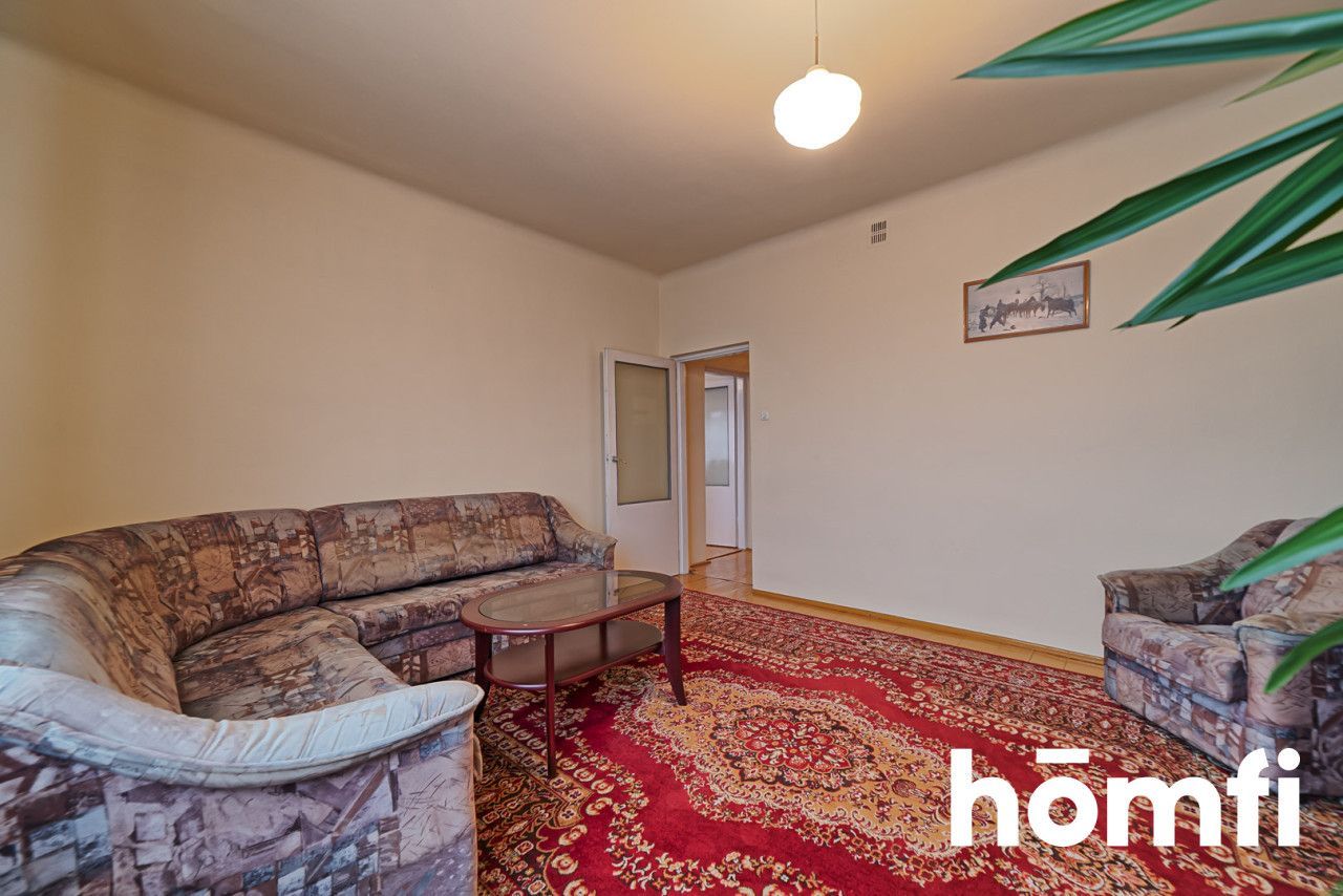 Przestronny dom z obszerną działką - Dom - Sprzedaż - Radomski, Zakrzew / Jaszowice