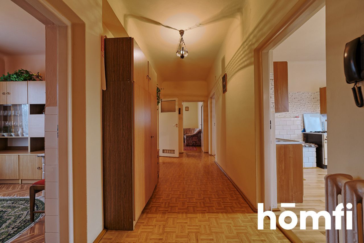 Przestronny dom z obszerną działką - Dom - Sprzedaż - Radomski, Zakrzew / Jaszowice