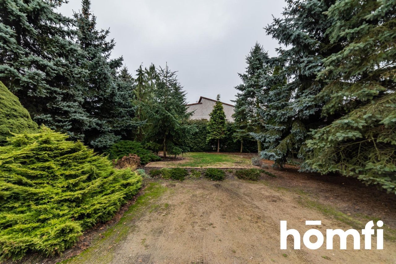 Przestronny dom z obszerną działką - Dom - Sprzedaż - Radomski, Zakrzew / Jaszowice