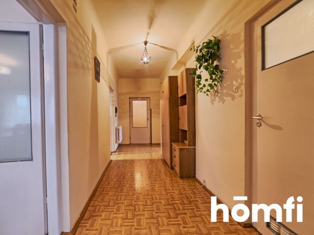 Przestronny dom z obszerną działką - Dom - Sprzedaż - Radomski, Zakrzew / Jaszowice