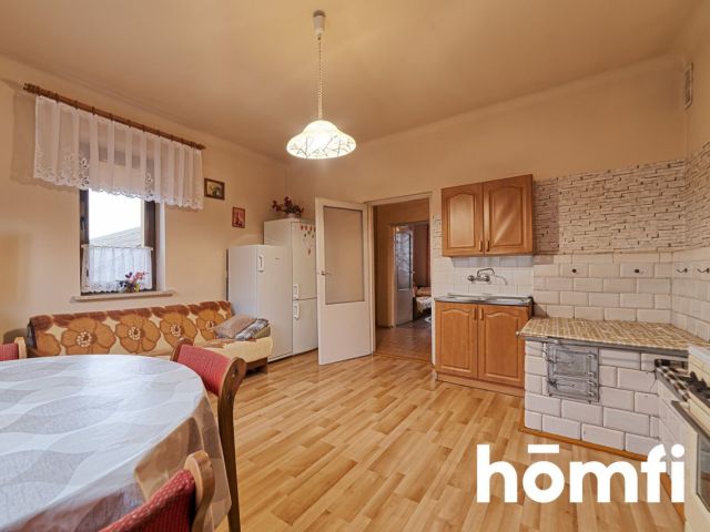 Przestronny dom z obszerną działką - Dom - Sprzedaż - Radomski, Zakrzew / Jaszowice