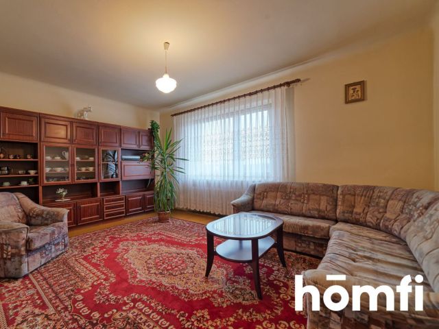 Przestronny dom z obszerną działką - Dom - Sprzedaż - Radomski, Zakrzew / Jaszowice