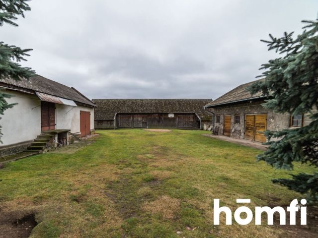 Przestronny dom z obszerną działką - Dom - Sprzedaż - Radomski, Zakrzew / Jaszowice