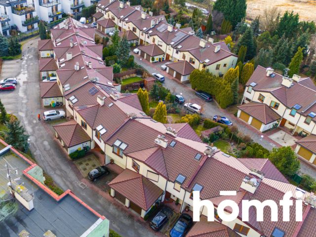 Na sprzedaż szeregowy dom przy ul. Cesarzowickiej, Oporów - Dom - Sprzedaż - Wrocław, Fabryczna / Oporów