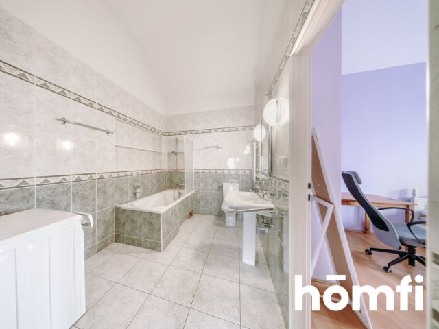 Large 2-level apartment in an ideal location - Apartment - Sale - Toruń, Na Skarpie