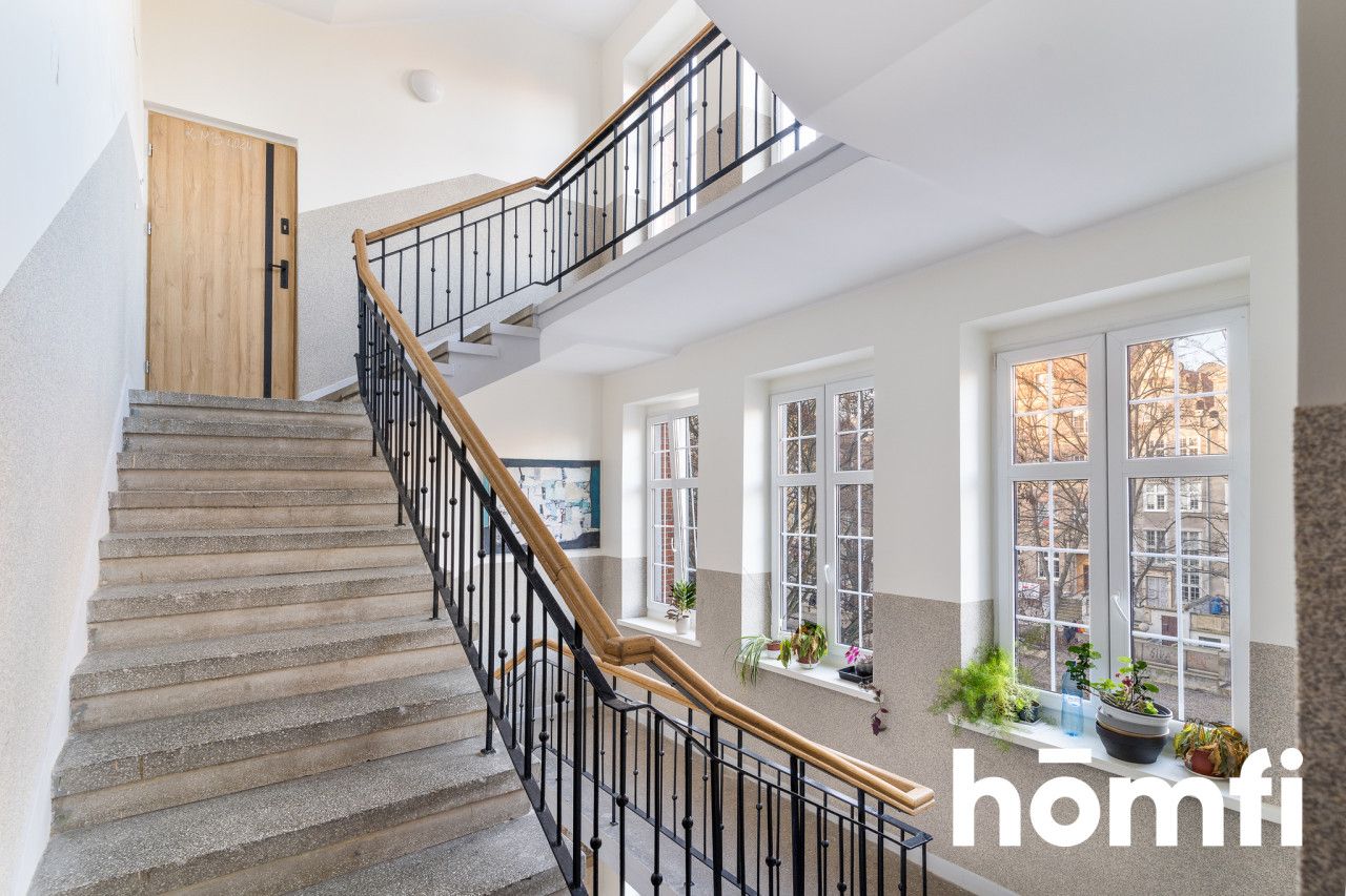 Sunny 2-room apartment in the old town - Apartment - Rent - Gdańsk, Śródmieście